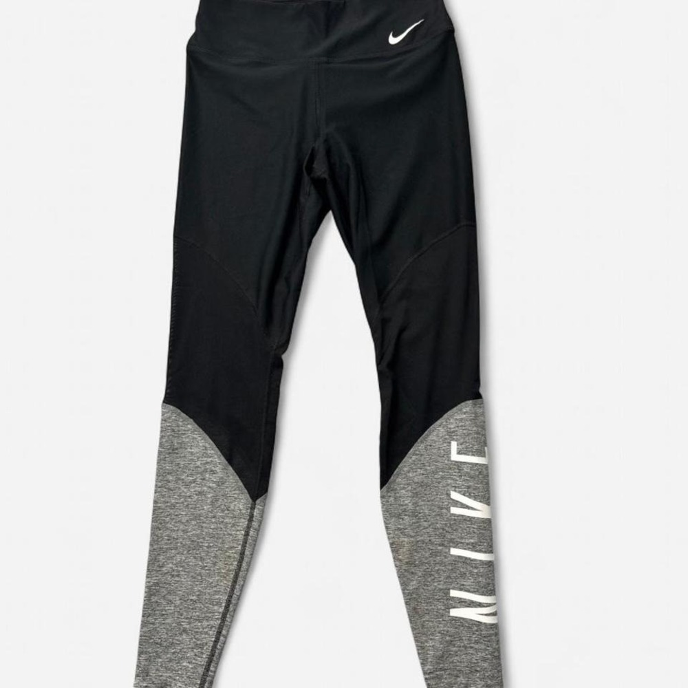 Women's Nike Dri-fit leggings M 0110